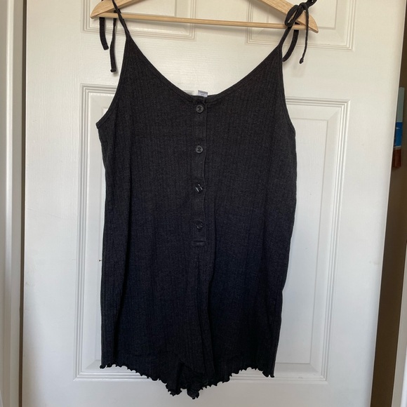 Old Navy Sleep Romper - Picture 5 of 5